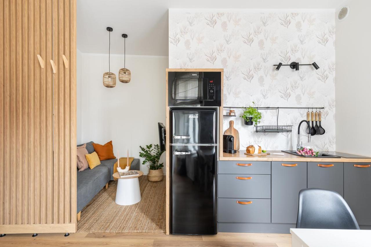 All For Sophie Apartments - Z Palarnia Kawy I Pracownia Artystyczna W Kamienicy - Art & Coffee In Historic Building Гданьск Экстерьер фото