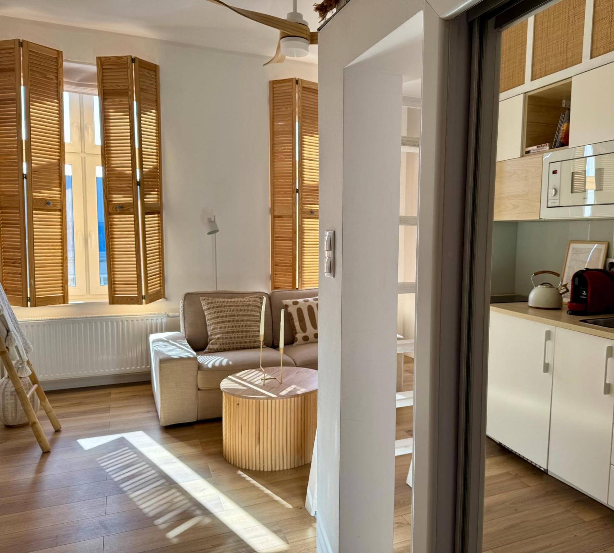 All For Sophie Apartments - Z Palarnia Kawy I Pracownia Artystyczna W Kamienicy - Art & Coffee In Historic Building Гданьск Экстерьер фото